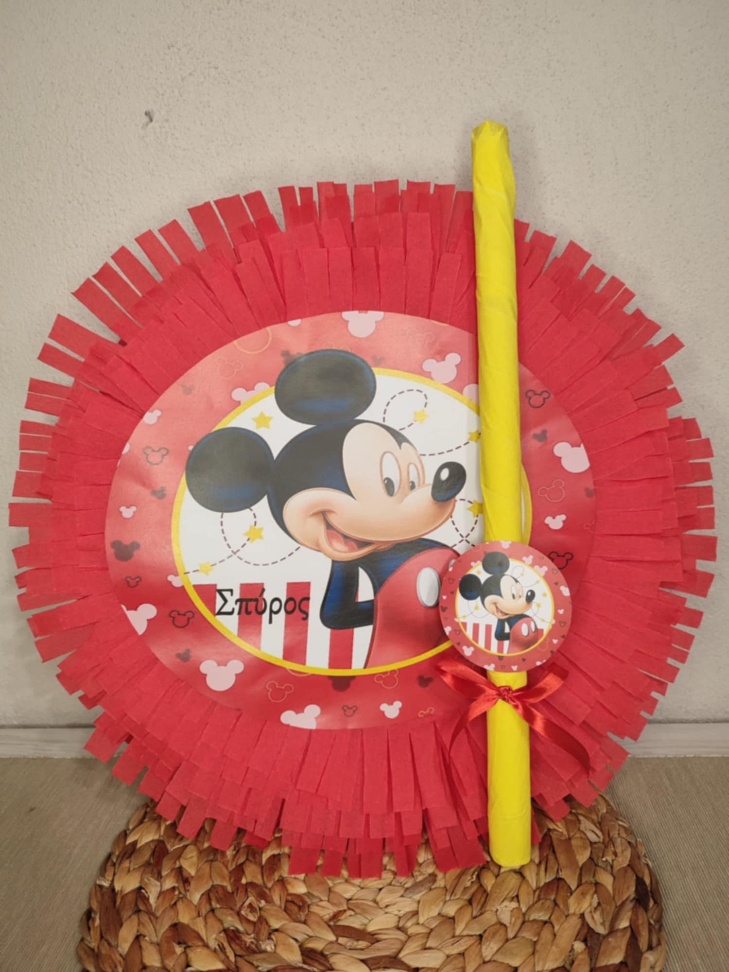 Χειροποίητη πινιάτα με θέμα Μίκυ Μάους! - Image 2